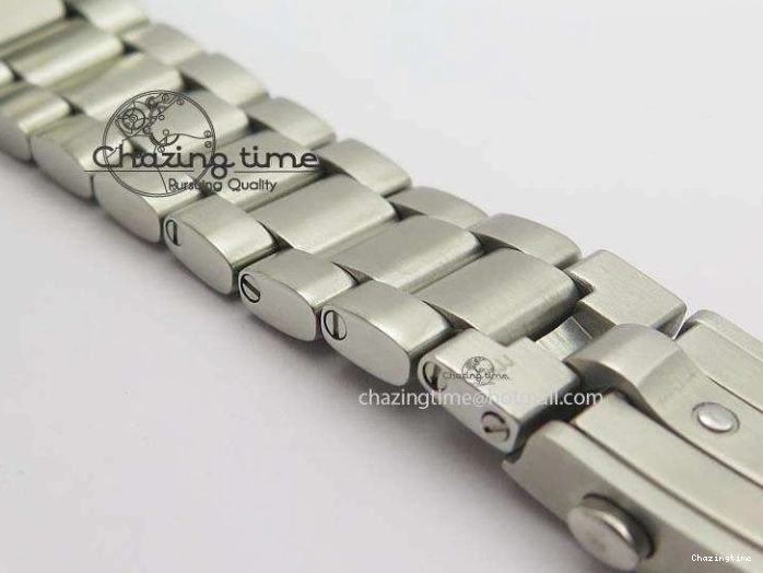 0507 Planet Ocean SS Bp Maker 45mm Black Bezel On SS Bracelet A OnTrend 8218